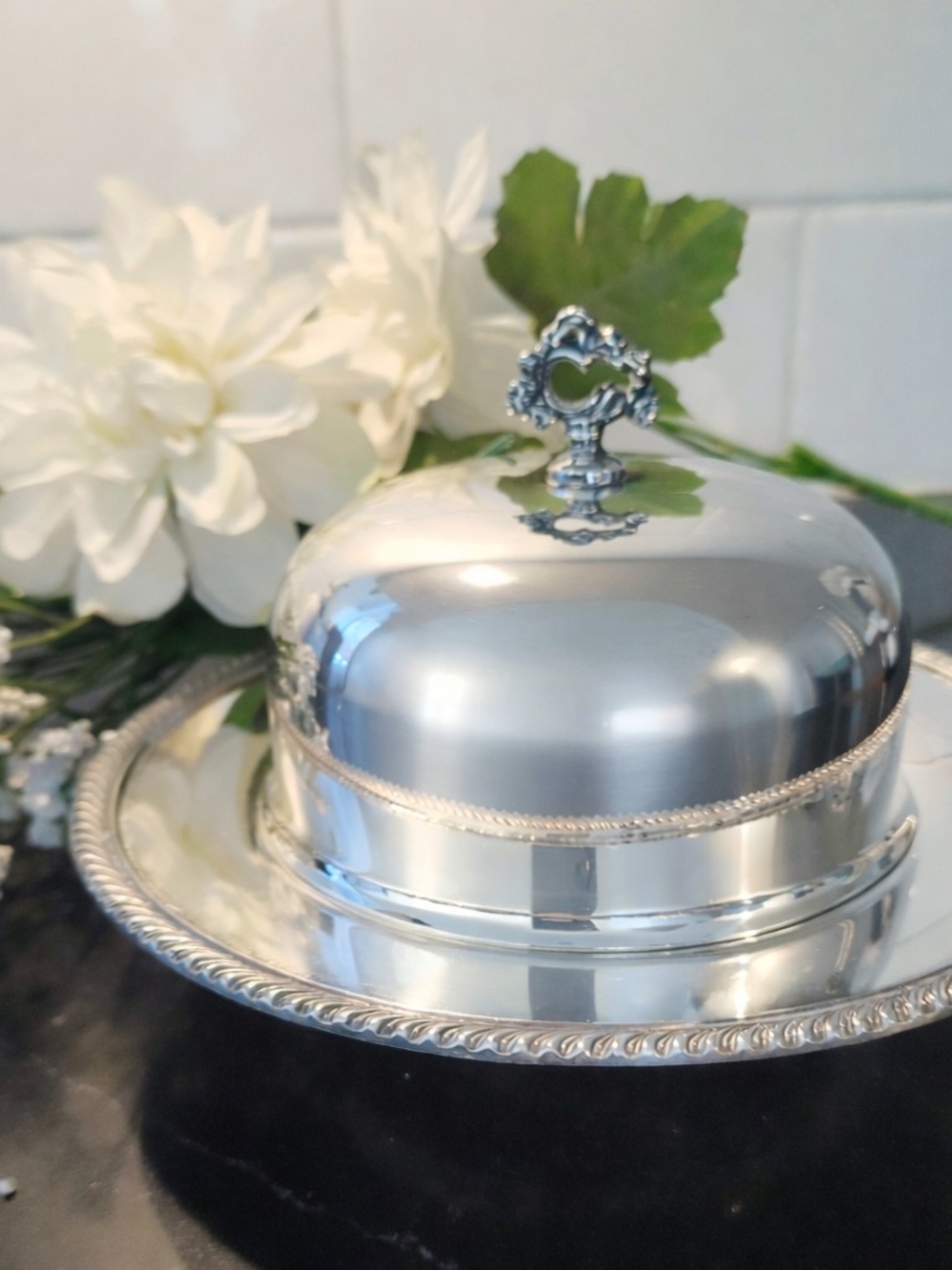 Vintage Wm. A. Rogers Silver Plate Butter Dish‎ w/ Glass Insert & Lid